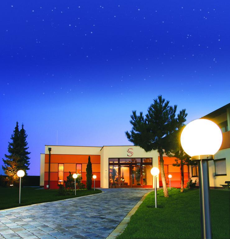 Garni Steinfeld 3* Wiener Neustadt