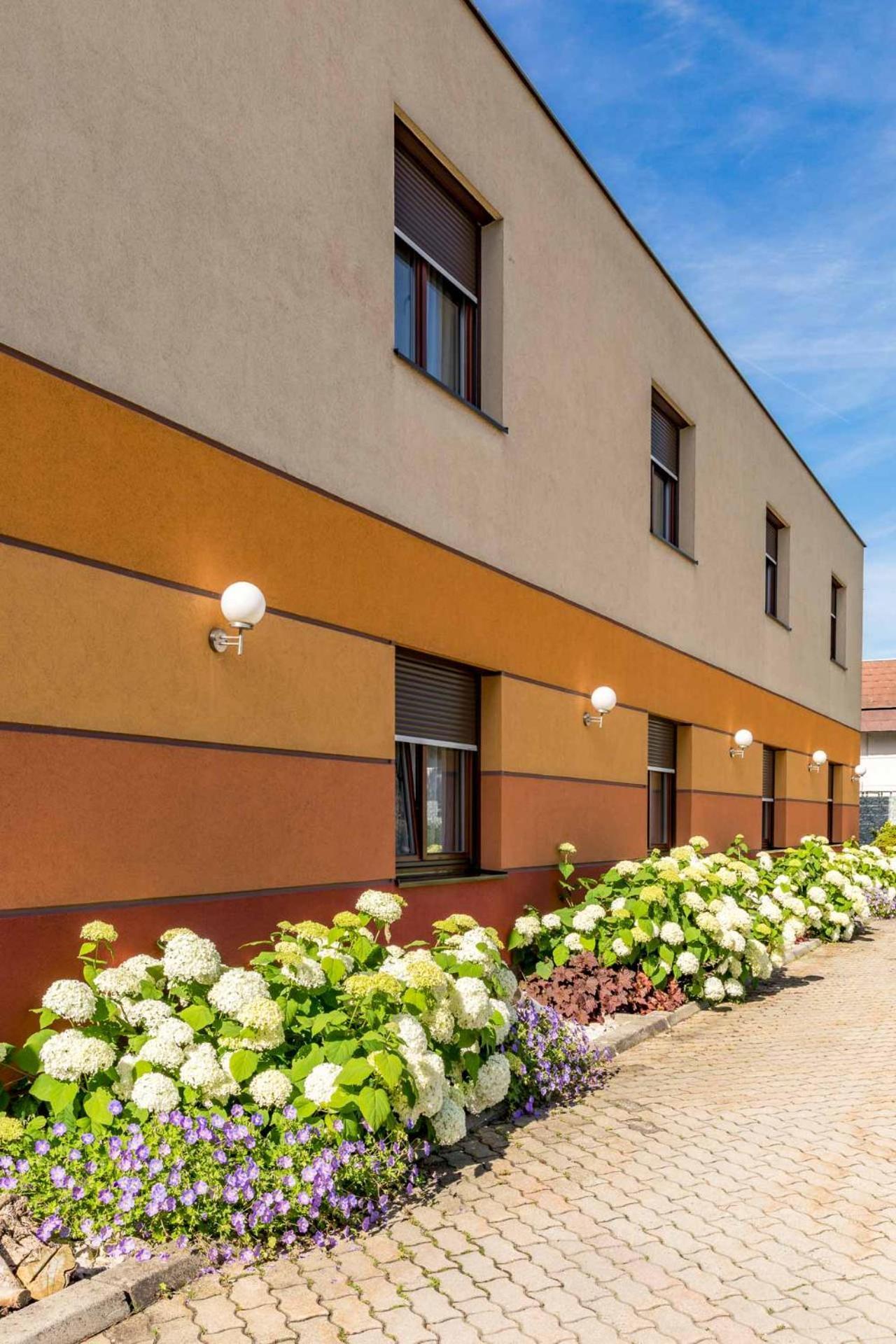 Garni Steinfeld Hotel Wiener Neustadt