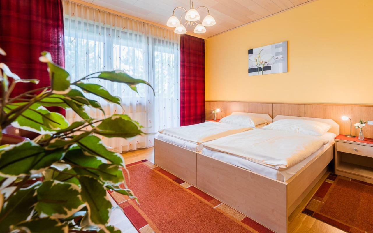 Garni Steinfeld Hotel Wiener Neustadt