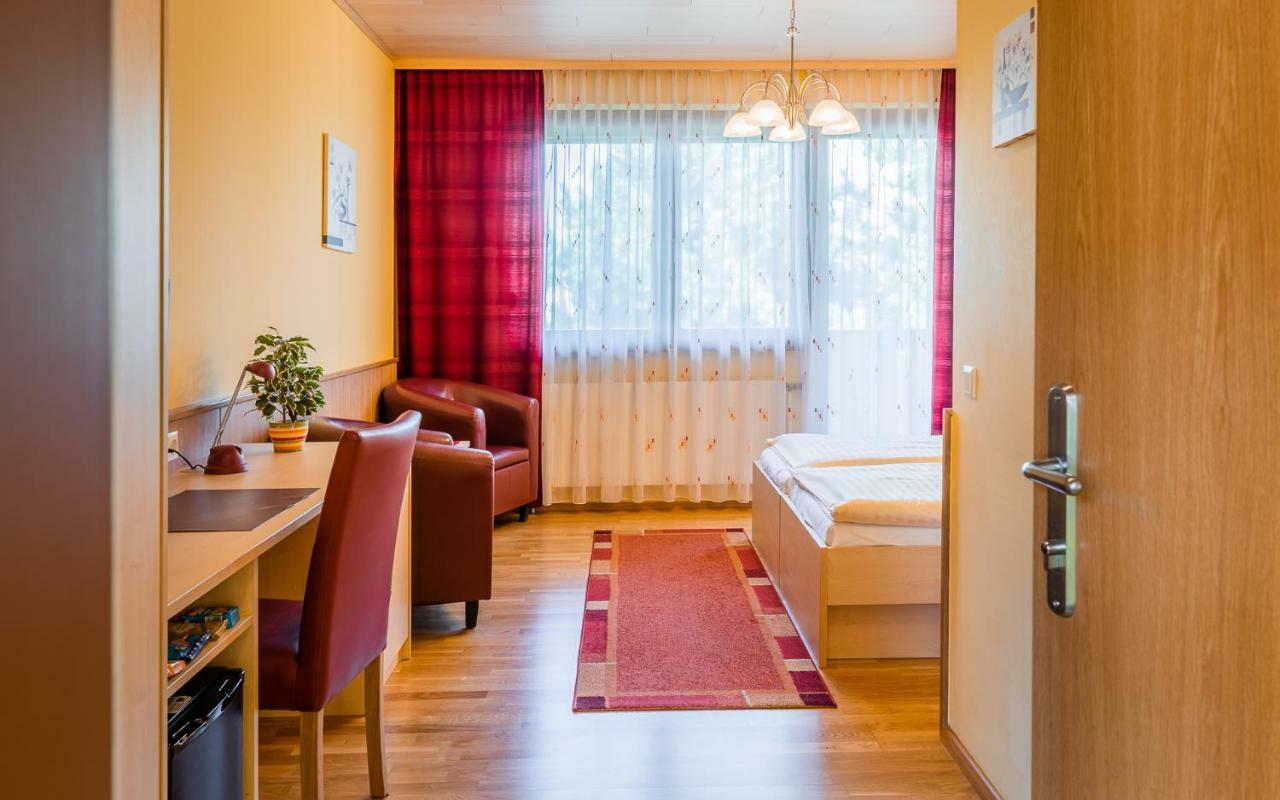 Garni Steinfeld 3* Wiener Neustadt